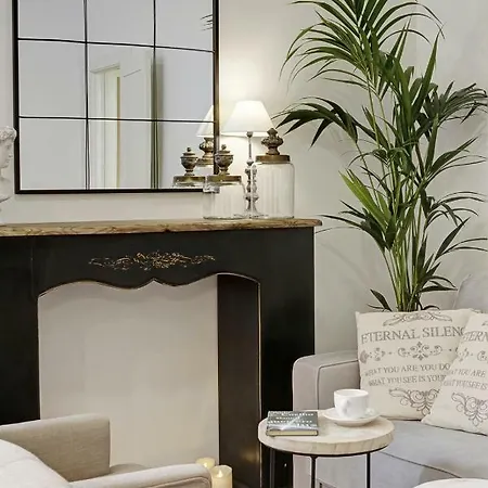 דירה Streasy Suites *